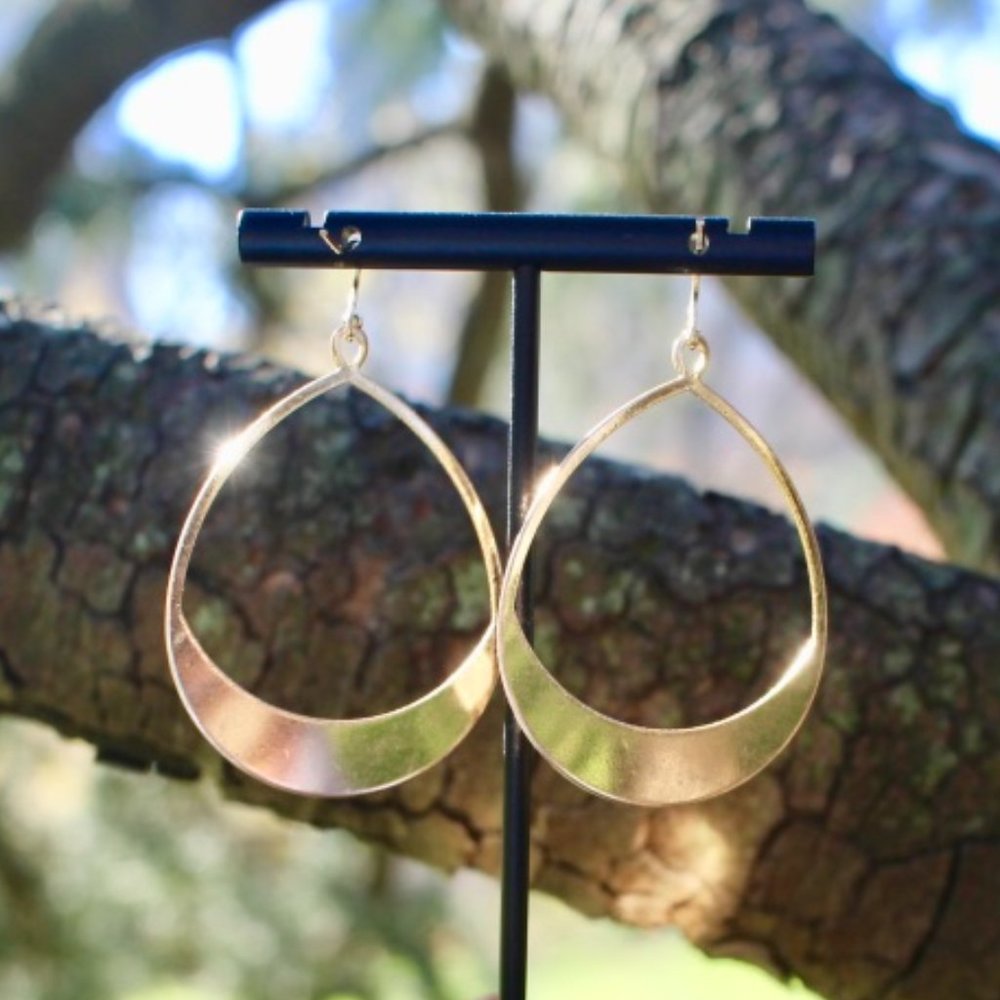 New Gold Teardrop Geometric Hoop earrings